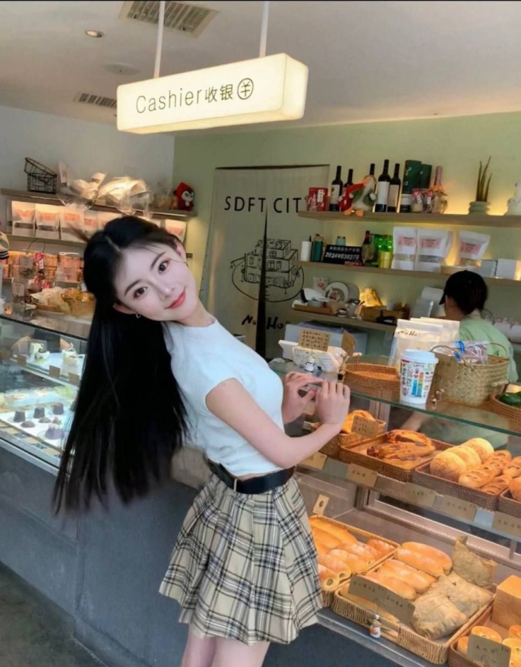 双飞儿媳妇和她闺蜜免费阅读,手机高清在线观看